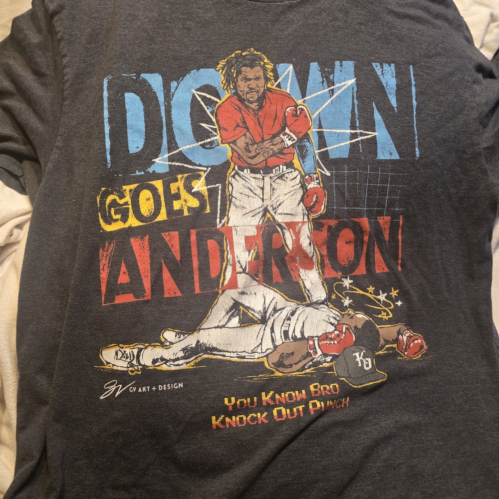 Graphic Men's T-Shirt in Charcoal Gray